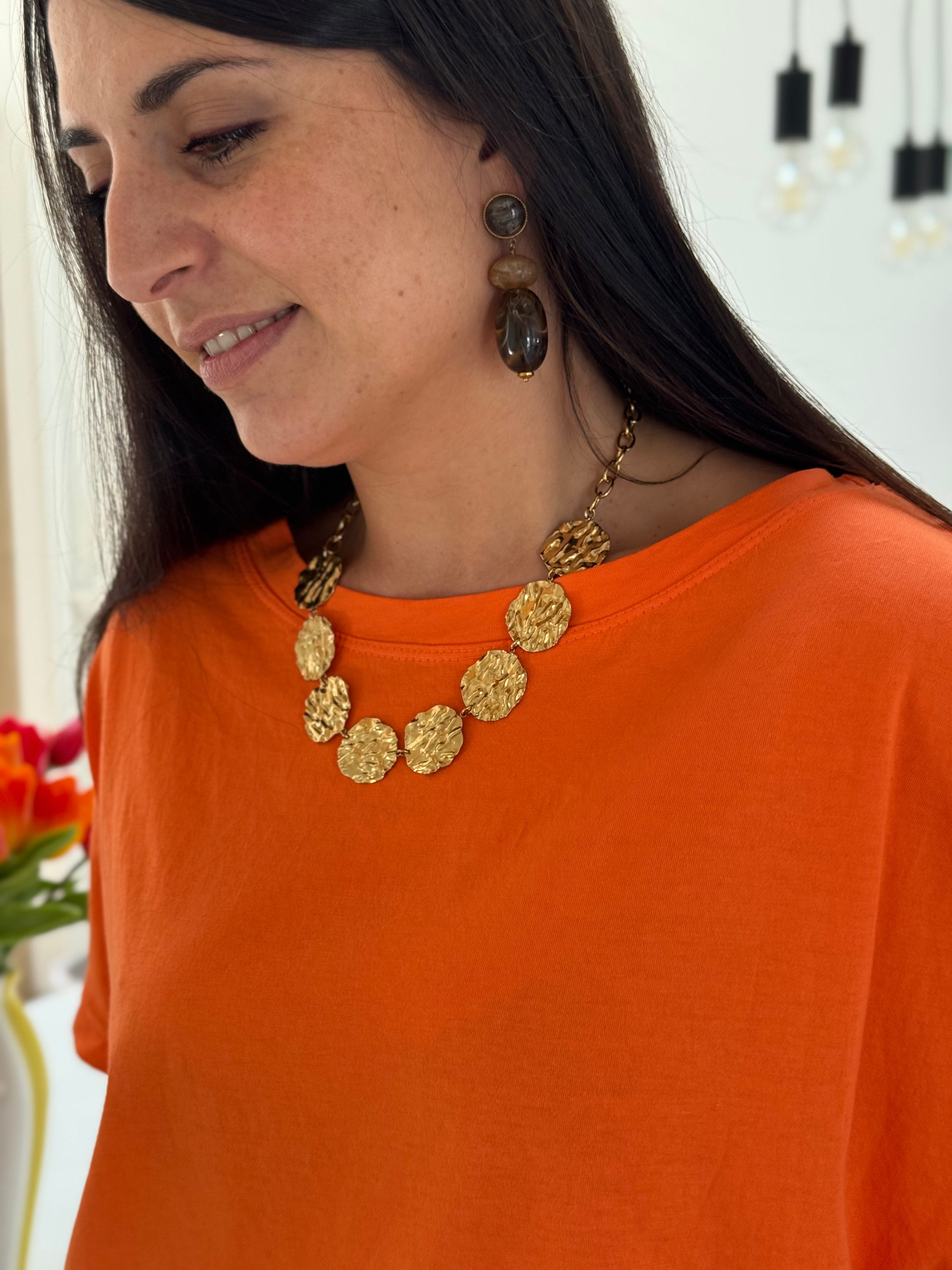 COLLIER LINA