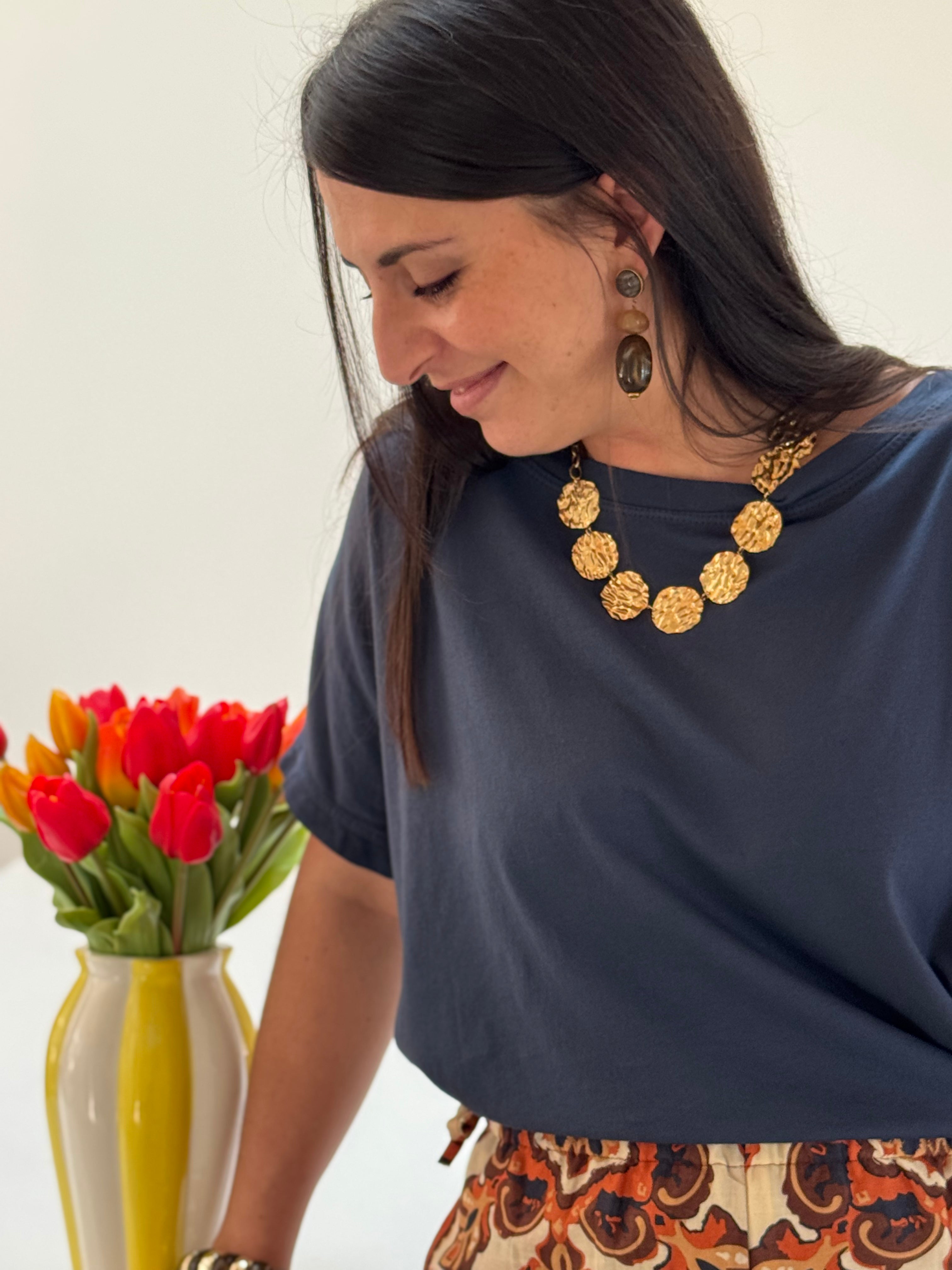 COLLIER LINA
